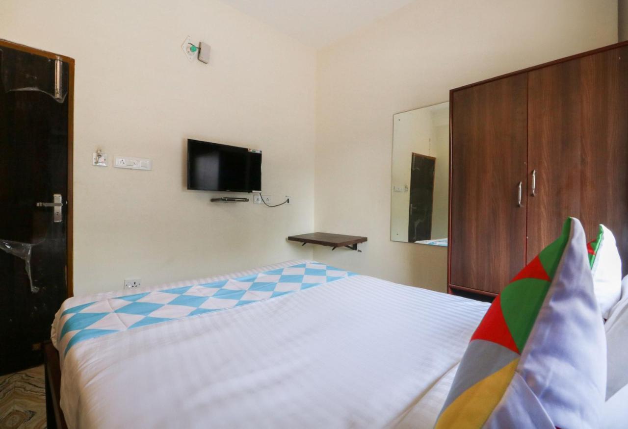 Hotel O Adri Hotels Near Dum Dum Metro Station Dış mekan fotoğraf